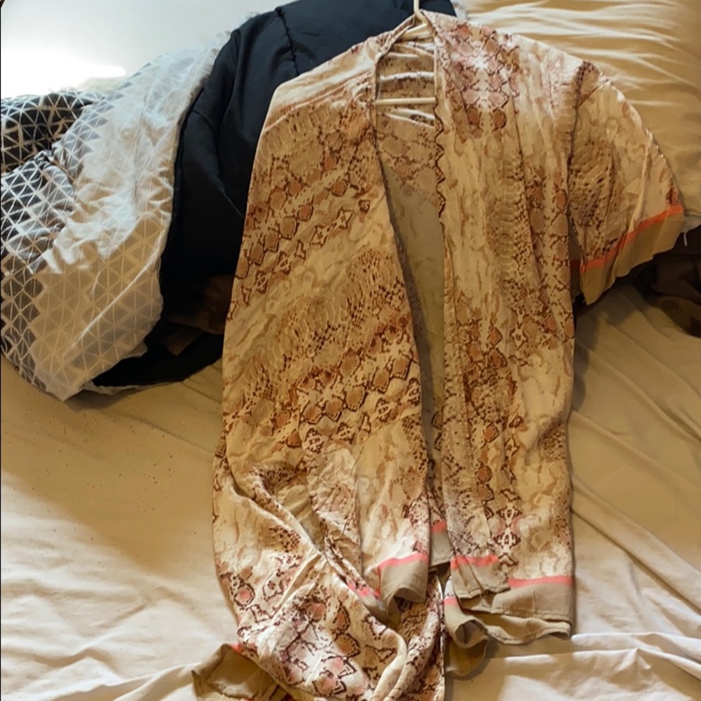 Short Sleeve Kimono
